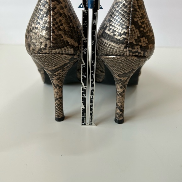 Rampage Maria Metallic Snakeskin Heels, Size 8 1/2 - Picture 5 of 8